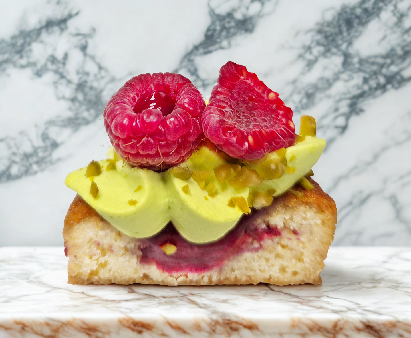  Financier pistache framboise